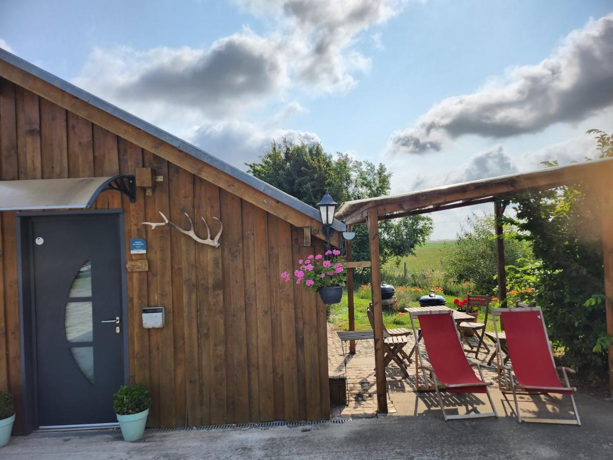 Le Chalet De La Ferme Du Tertre Villers-au-Tertre Dış mekan fotoğraf